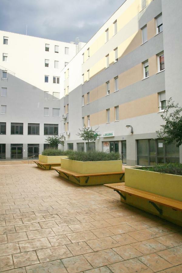 Apartmani Klisovic Split Zewnętrze zdjęcie